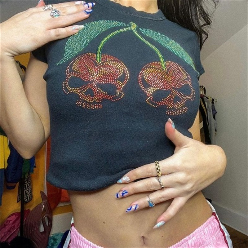 Camiseta estética Punk ajustad - Y2K Graphic Baby Tee Crop reseña y precio